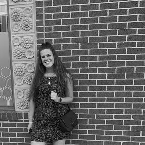 Meet your Posher, Courtey